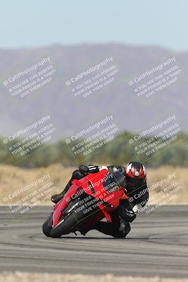 media/Oct-13-2025-Moto Forza (Mon) [[a66d839500]]/2-A Group/Session 3 (Turn 16)/